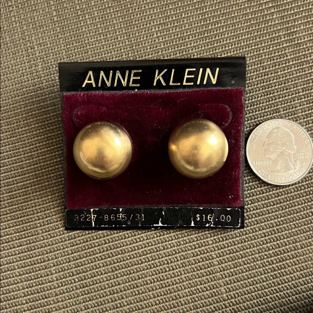 Vintage ANNE KLEIN Brushed Gold Pierced Earrings - Picture 2 of 4